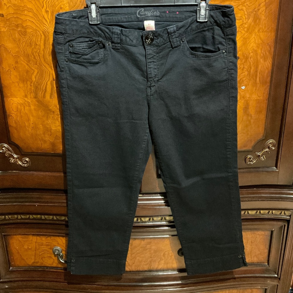 Candie’s cropped black jeans size 13